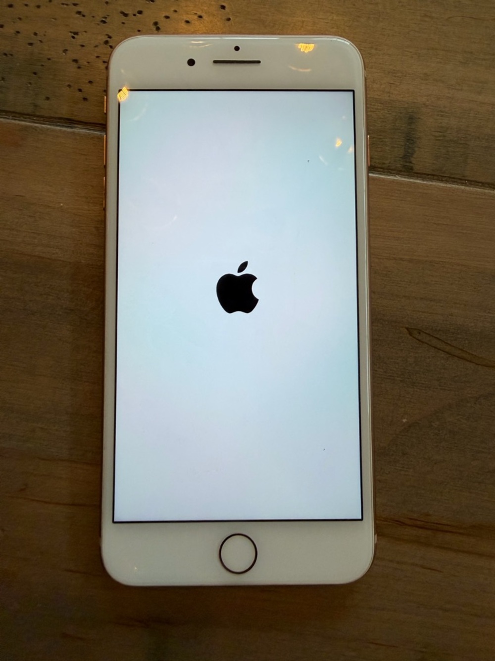 Apple iPhone 8 Plus rose gold color White Front